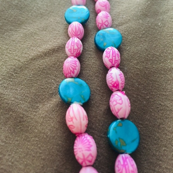 Set of neck pieces - Picture 2 of 4